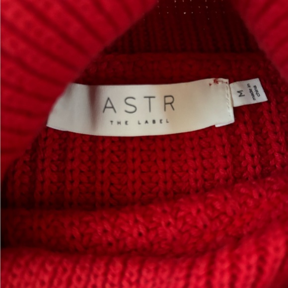 Astr Red Off-the-Shoulder Sweater - Picture 2 of 4